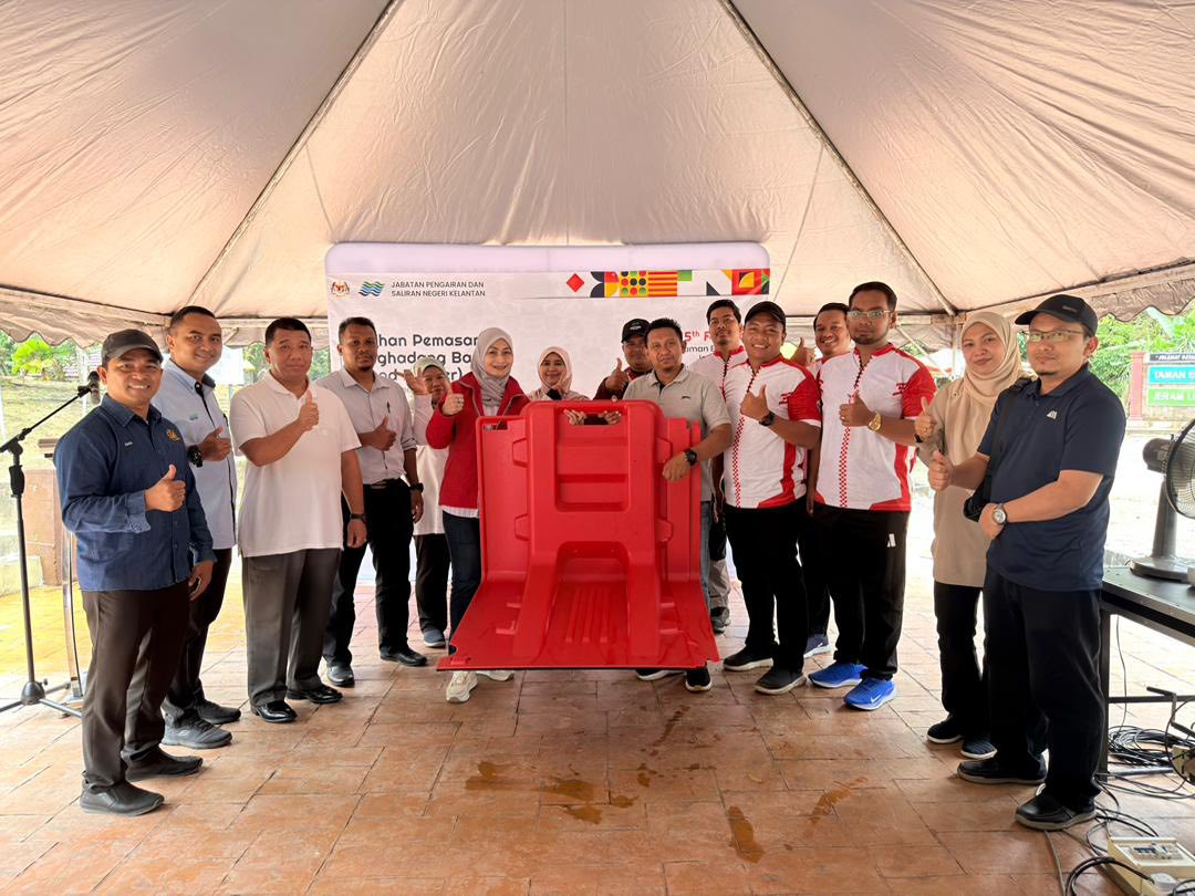 images/berita/FLOOD%20BARRIER/flood_barrier1.jpg#joomlaImage://local-images/berita/FLOOD BARRIER/flood_barrier1.jpg?width=1080&height=810